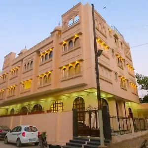 The Taj Vista Agra- Walking Distance To Taj Mahal Агра